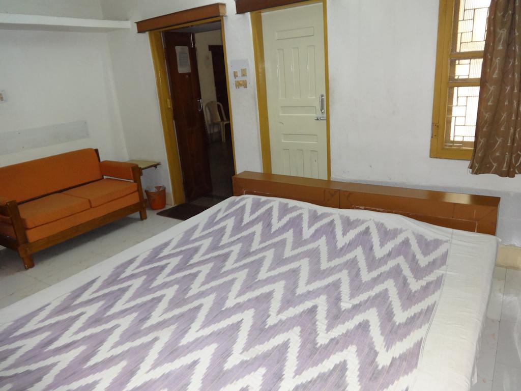 Hotel Upasana Bhubaneswar Værelse billede